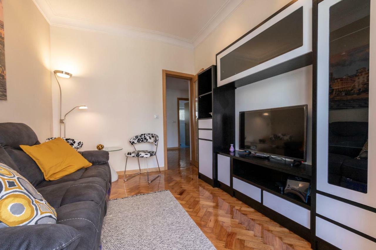 Like-Home-T3 Apt-Campolide, Near Amoreiras Mall Lisboa Extérieur photo