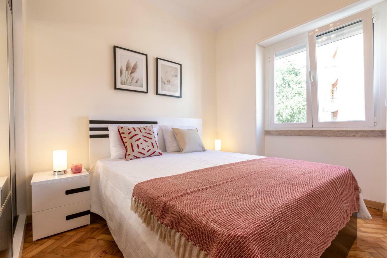 Like-Home-T3 Apt-Campolide, Near Amoreiras Mall Lisboa Extérieur photo